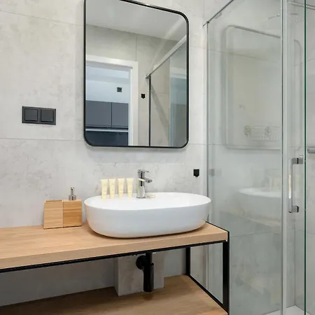 アパート Klimatyzowane Studio Na Placu Wolnosci W Poznaniu By Renters